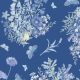Tkanina 20109 | POLNE KWIATY I NIEBIESKIE MOTYLE pANTONE CLASSIC BLUE